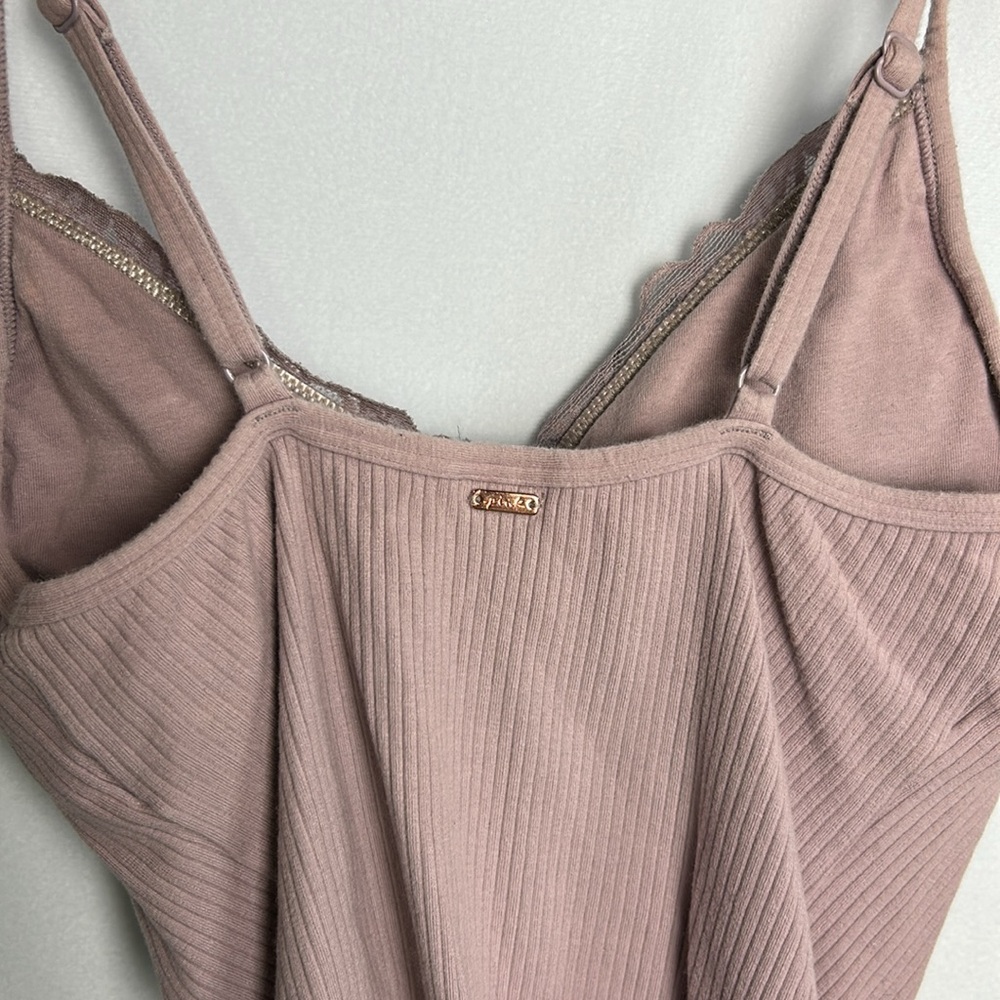 Lace Trim Ribbed Bodysuit - Picture 4 of 5